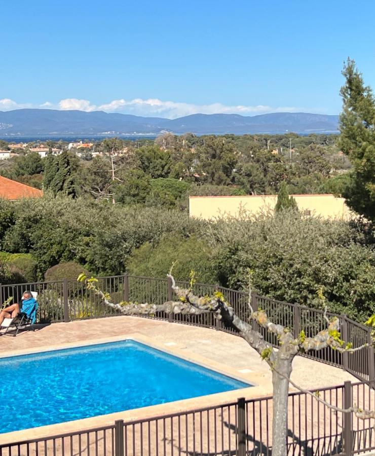 Grand Studio Avec Piscine Presqu'île De Giens Hyères Extérieur photo